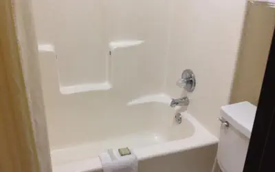 Super 8 by Wyndham Sherman