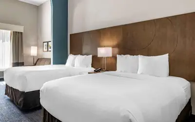 Comfort Suites Fort Lauderdale Airport & Cruise Port