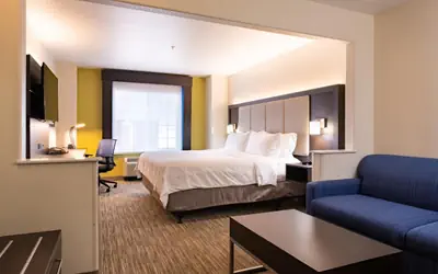 Holiday Inn Express Hotel & Suites Evanston by IHG