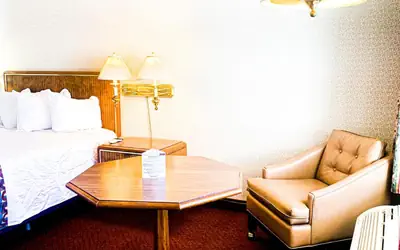 Econo Lodge Inn & Suites Winnemucca