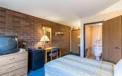 Motel 6-Eau Claire, WI