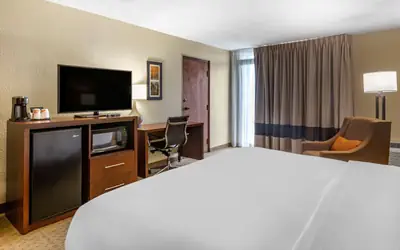 Comfort Inn & Suites near Danville Mall