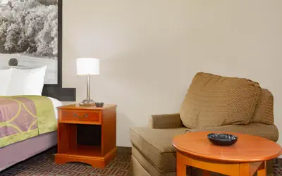 Super 8 by Wyndham Fort Madison