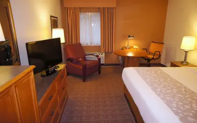 Quality Inn & Suites Raleigh Durham Airport