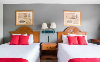 OYO Hotel Mustang Silver Spring FL