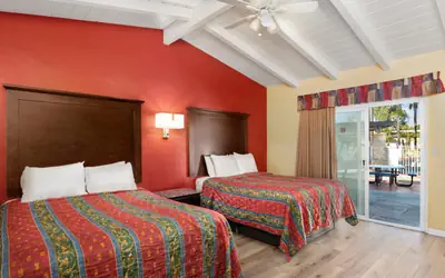 Fallbrook Country Inn