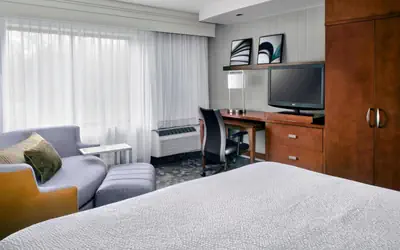 Courtyard by Marriott Paramus