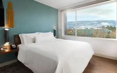 Element Reno Experience District