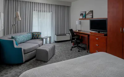 Courtyard by Marriott Jacksonville at the Mayo Clinic Campus/Beaches