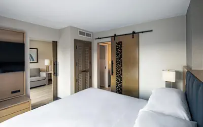 Sheraton Suites Columbus Worthington