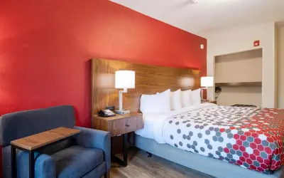 Econo Lodge Inn & Suites Foley-North Gulf Shores