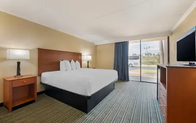 Best Western International Speedway Hotel