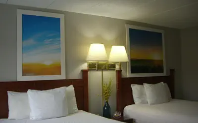 Days Inn by Wyndham Pierre