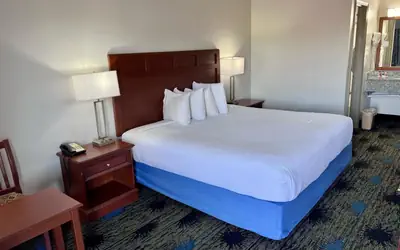 Days Inn by Wyndham Greenville