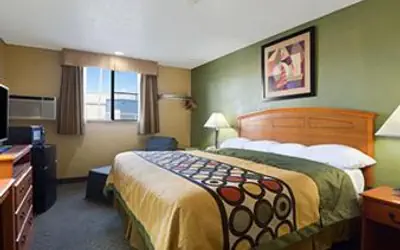 Super 8 by Wyndham Amarillo