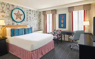 The Alexandrian Old Town Alexandria, Autograph Collection