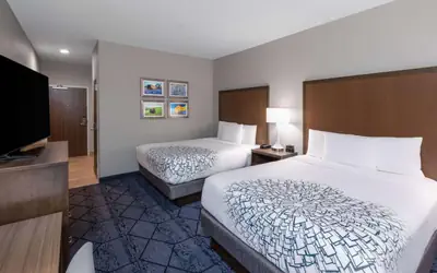 La Quinta Inn & Suites by Wyndham Round Rock near Kalahari