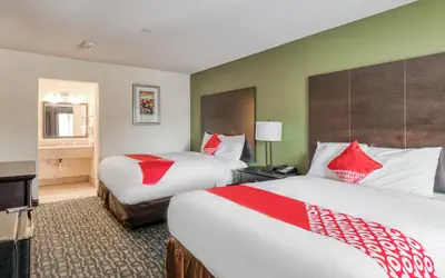 OYO Hotel Rosenberg TX I-69