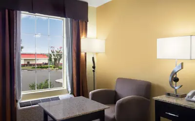 Super 8 by Wyndham Garner/Clayton/Raleigh