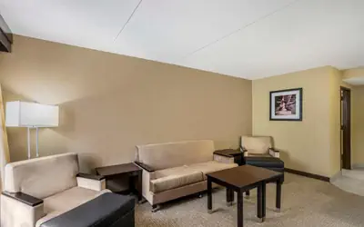 Best Western Harrisburg North Hotel