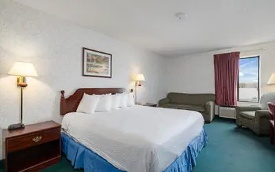 Days Inn by Wyndham Battlefield Rd/Hwy 65