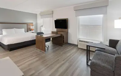 Hampton Inn & Suites Lanett/West Point