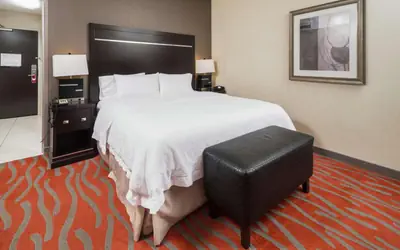 Hampton Inn and Suites Tulsa/Catoosa