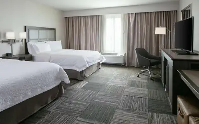 Hampton Inn & Suites-Hudson Wisconsin