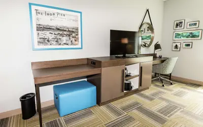 Hampton Inn & Suites Syracuse North Airport Area