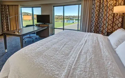 Hampton Inn & Suites Franklin Berry Farms, Tn