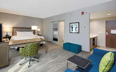 Hampton Inn & Suites Sacramento at CSUS