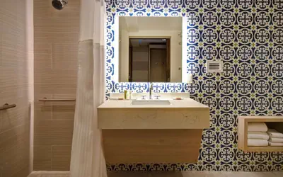 DoubleTree by Hilton Oceanfront Virginia Beach