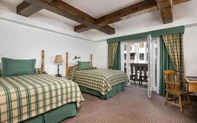 Sonnenalp Vail - Hotel Room With 2 Double Beds