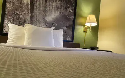 Super 8 by Wyndham Colby