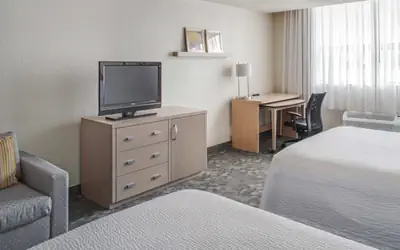 Courtyard Columbus Downtown