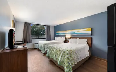 HomeTowne Studios by Red Roof Painted Post