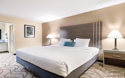 SureStay Plus Hotel by Best Western Sacramento North