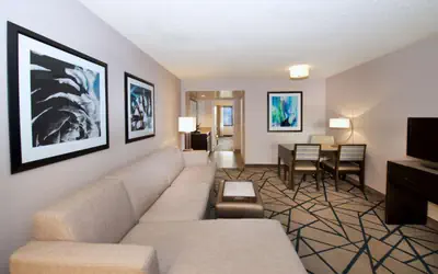 Embassy Suites by Hilton Portland Tigard