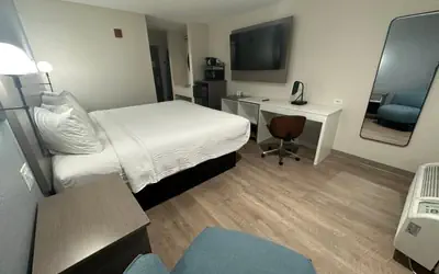 Days Inn by Wyndham Arlington