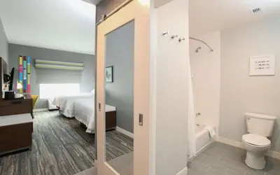 Hampton Inn & Suites Cincinnati Liberty Township