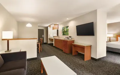 Radisson Hotel Portland Airport