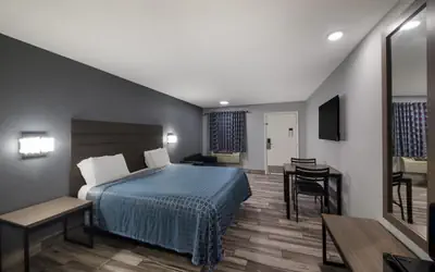 Americas Best Value Inn Buda