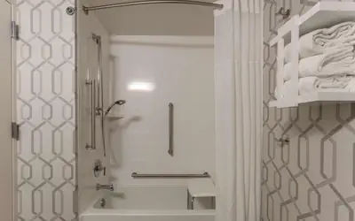 Hampton Inn Madison East Towne Mall Area