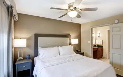 Homewood Suites by Hilton Kansas City/Overland Park