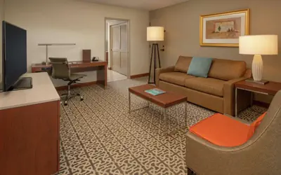 DoubleTree Suites by Hilton Seattle Airport/Southcenter