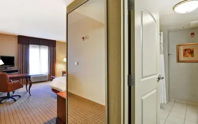 Hampton Inn and Suites Peoria at Grand Prairie