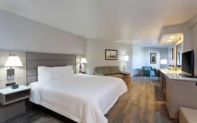 Hampton Inn & Suites Hermosa Beach