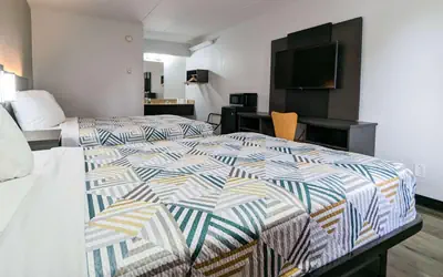 Motel 6-Nashua, NH - South