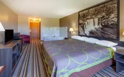 Super 8 by Wyndham La Grange KY