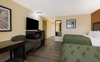 Quality Inn & Suites Medford Airport